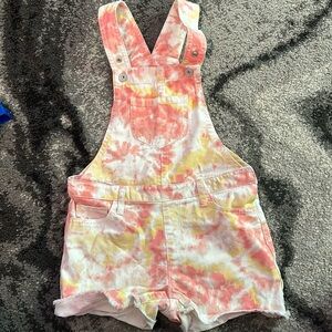 Kids overalls size 6x/7